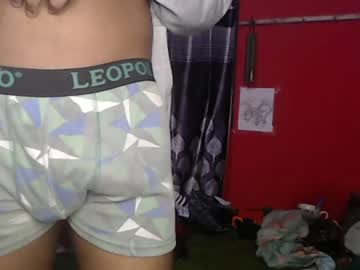 Longdickservice01 Chaturbate stream image from February 03, 2025
