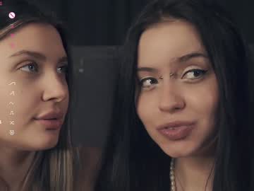 Vivid_Girls Chaturbate stream image from February 03, 2025
