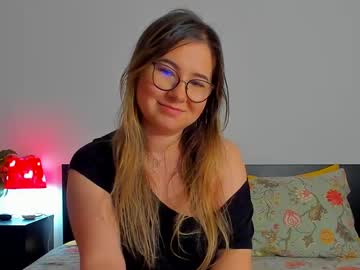 Caterinnakat Chaturbate stream image from February 03, 2025