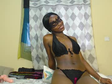 Teasequeen01 Chaturbate stream image from February 03, 2025