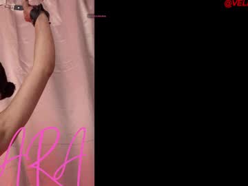 Sara_Velez_40 Chaturbate stream image from February 03, 2025