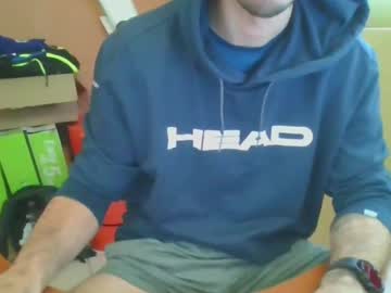 Grandbi Chaturbate stream image from February 03, 2025