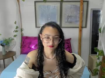 Isabella__Sweet_ Chaturbate stream image from February 03, 2025