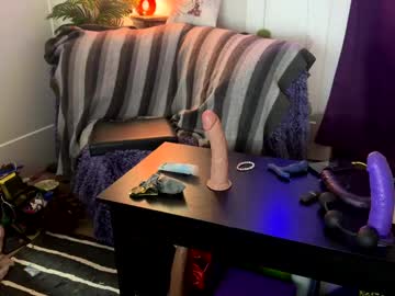 Kinkysexpervert Chaturbate stream image from February 03, 2025