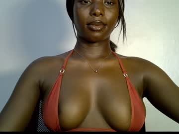 Melanine_Floral Chaturbate stream image from February 03, 2025