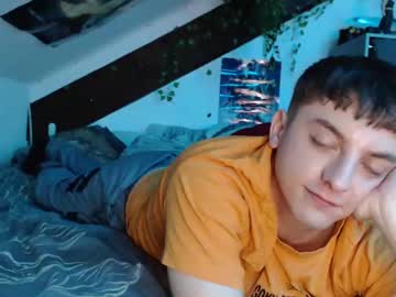 Xstwinkk Chaturbate stream image from February 03, 2025