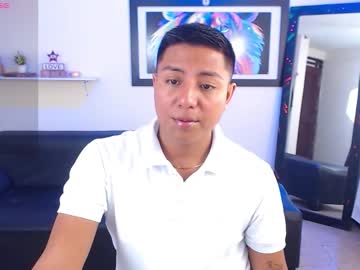 Dereeck14 Chaturbate stream image from February 03, 2025