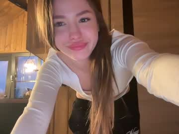 Endlessmia Chaturbate stream image from February 03, 2025