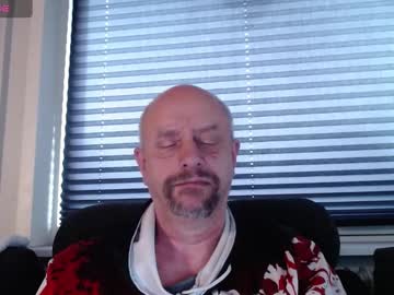 Hardmrlazy Chaturbate stream image from February 03, 2025
