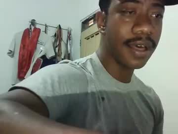 Stemanlu9 Chaturbate stream image from February 03, 2025