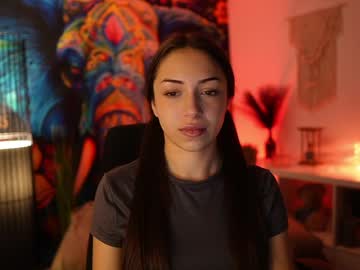 Briar_Rose18 Chaturbate stream image from February 03, 2025