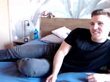 Hunterbridges Chaturbate stream image from February 03, 2025