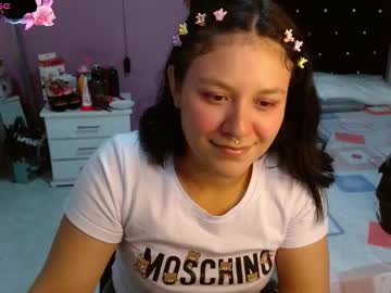 Soniaplayass Chaturbate stream image from February 03, 2025
