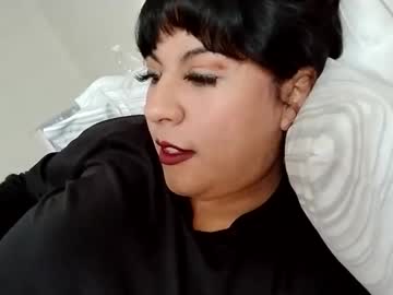 365belladay Chaturbate stream image from February 03, 2025