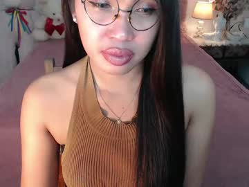 Fancylaylaxx Chaturbate stream image from February 03, 2025