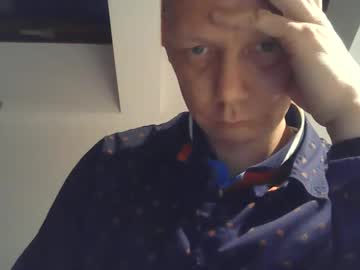Kriss530952 Chaturbate stream image from February 03, 2025