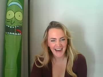 Soakingumbrella Chaturbate stream image from February 03, 2025