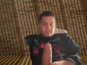Papiinyc21 Chaturbate stream image from February 03, 2025