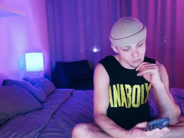 Red_Guy1 Chaturbate stream image from February 03, 2025
