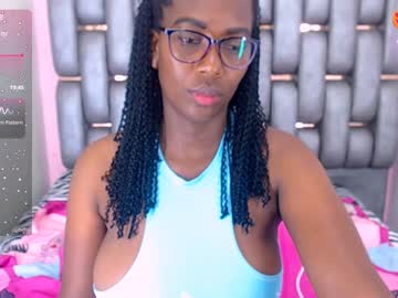 Sara_Marks Chaturbate stream image from February 03, 2025