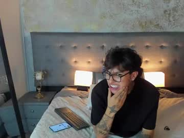 Thaylor_Lopez Chaturbate stream image from February 03, 2025