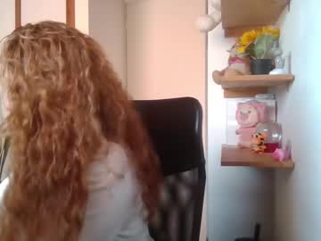 Alisson_Jinks Chaturbate stream image from February 03, 2025