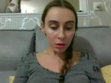 Barbie_Giirls_ Chaturbate stream image from February 03, 2025