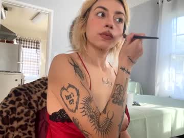 Bunnyaliengirl_ Chaturbate stream image from February 03, 2025