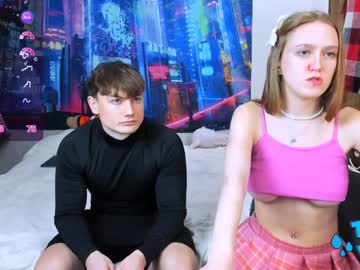 Charming_Berry_ Chaturbate stream image from February 03, 2025