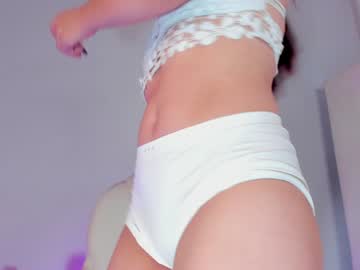 Mel_18_ Chaturbate stream image from February 03, 2025