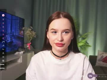 Moirecauldwell Chaturbate stream image from February 03, 2025