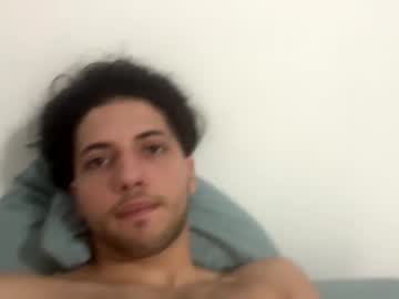 Titto213 Chaturbate stream image from February 03, 2025