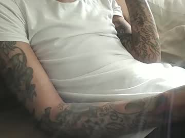 Bertdollaz757 Chaturbate stream image from February 03, 2025