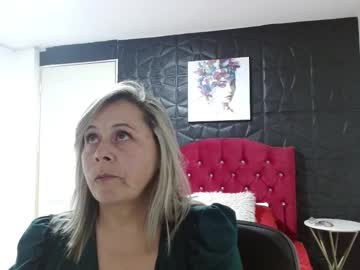 Cinthia1609 Chaturbate stream image from February 03, 2025