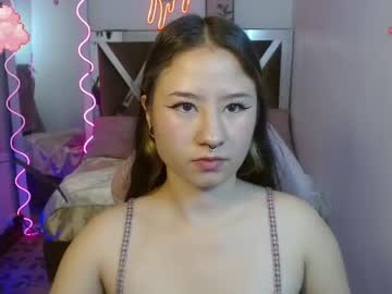 Pariis_Tay Chaturbate stream image from February 03, 2025