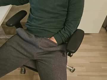 Tree1989 Chaturbate stream image from February 03, 2025