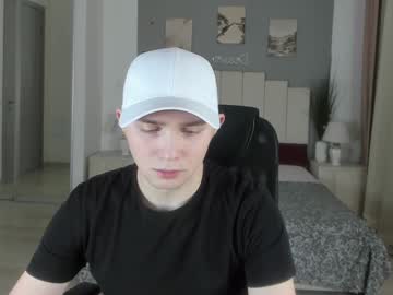 Davidclarkk Chaturbate stream image from February 03, 2025