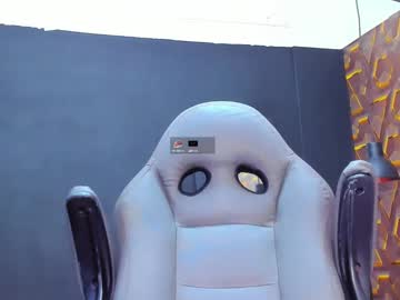 Deyy_Madisson Chaturbate stream image from February 03, 2025
