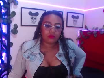Isa_Cinnamon Chaturbate stream image from February 03, 2025