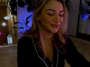 Worldsbaby Chaturbate stream image from February 03, 2025