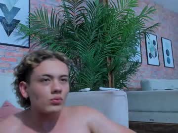 Alexander_Knightt Chaturbate stream image from February 03, 2025