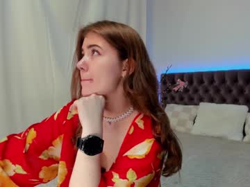 Ella_Mayers Chaturbate stream image from February 03, 2025