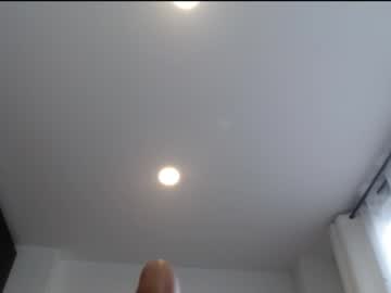 Miranda_Lovers69 Chaturbate stream image from February 03, 2025