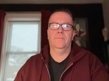 Wintyr Chaturbate stream image from February 03, 2025