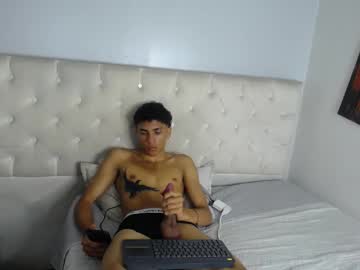 Antonycumm Chaturbate stream image from February 03, 2025