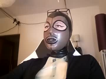 Joanesxfree Chaturbate stream image from February 03, 2025