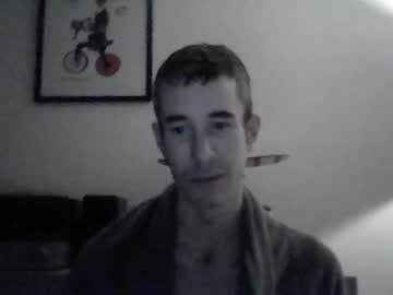 Flyhigh92 Chaturbate stream image from February 03, 2025