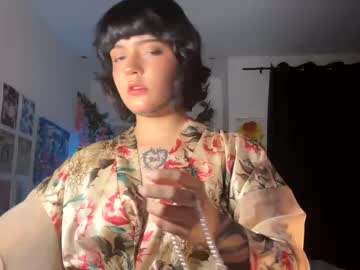 Gaby_Doll_Woo Chaturbate stream image from February 03, 2025