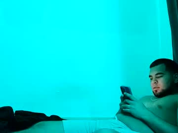 Mauroo2025 Chaturbate stream image from February 03, 2025