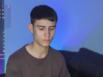 Hey_Cesard Chaturbate stream image from February 04, 2025